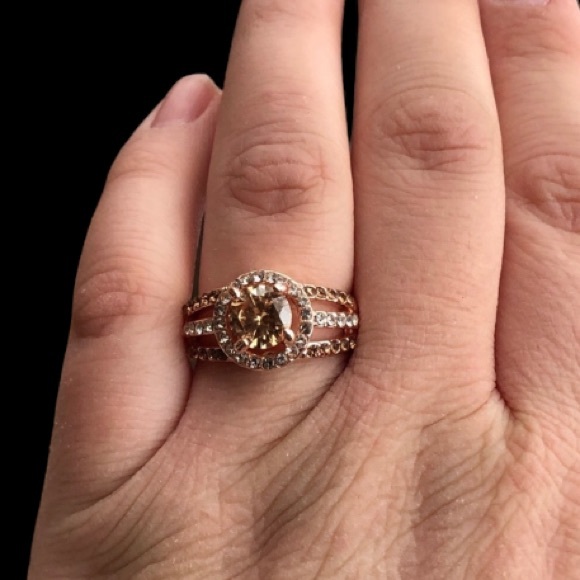 ‼️LAST CHANCE 12/31 ‼️ ROUND CUT MORGANITE SIZE 7 & 8 - Picture 5 of 8